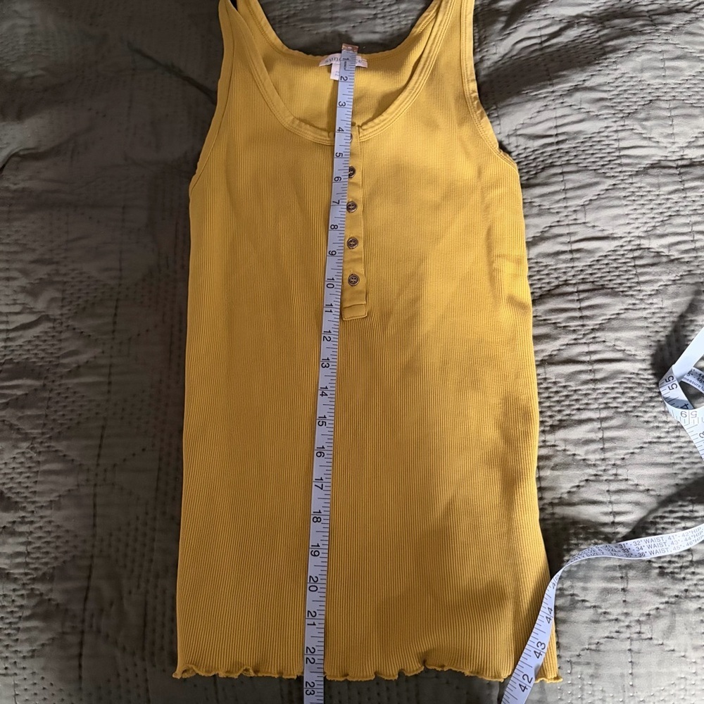NWOT Sundance Ribbed Tank - Picture 5 of 5